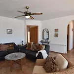 Casa Delfin! Large With Private Pool & Sea And Mountain Views Вилла Компета