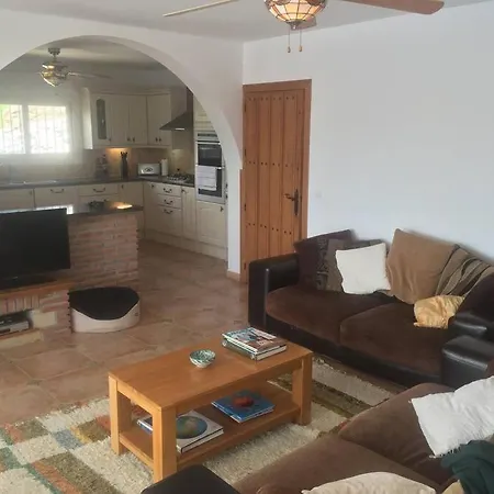 Casa Delfin! Large With Private Pool & Mountain Views * Cómpeta