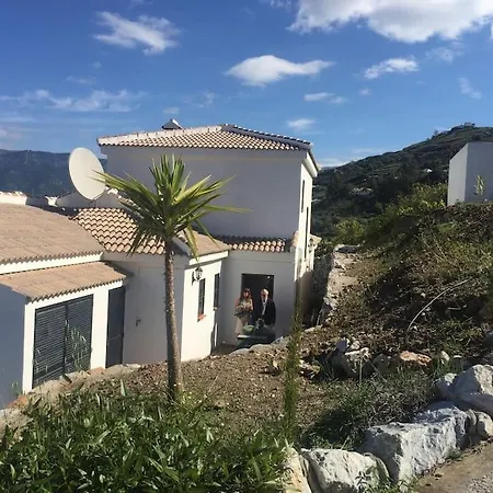 فيلة Casa Delfin! Large With Private Pool & Mountain Views Cómpeta